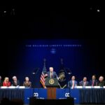 Ex-Miss Califórnia expulsa da Comissão de Liberdade Religiosa de Trump em disputa sobre anti-semitismo