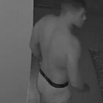 Ex-jogador da NRL persegue intrusos vestindo apenas calcinha