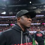 Ex-técnico dos Falcons, Raheem Morris, liderará a defesa dos 49ers