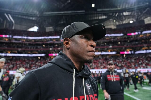 Ex-técnico dos Falcons, Raheem Morris, liderará a defesa dos 49ers
