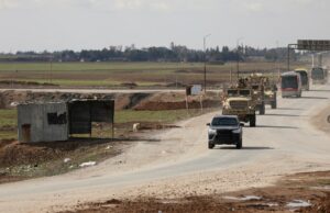 Exército dos EUA lança ataques retaliatórios contra dezenas de alvos do ISIL na Síria Exército dos EUA lança ataques retaliatórios contra dezenas de alvos do ISIL na Síria