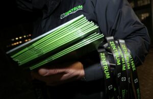 Extrema direita alemã corteja trabalhadores automotivos insatisfeitos Yahoo news home