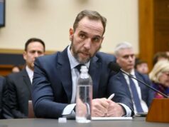 FBI demite 10 envolvidos na investigação de documentos confidenciais de Jack Smith sobre Trump O ex-conselheiro especial Jack Smith testemunhando perante o Comitê Judiciário da Câmara em 22 de janeiro.