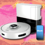 Facilite o trabalho de arrumar sua casa com 50% de desconto no aspirador robô com controle de voz Shark AI Ultra