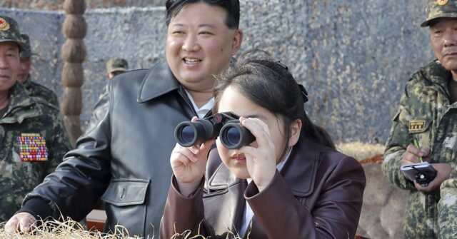 Filha adolescente de Kim Jong Un pode ser nomeada sua herdeira, diz agência de espionagem

