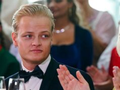 Filho da princesa herdeira da Noruega enfrentará acusações de estupro, já que novos arquivos de Epstein a mencionam centenas de vezes Filho da princesa herdeira da Noruega enfrentará acusações de estupro, já que novos arquivos de Epstein a mencionam centenas de vezes