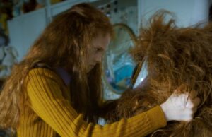 ‘Fing!’ Crítica: Roald Dahl encontra ET no clássico conto de uma criança problemática e sua adorável criatura, de Jeffrey Walker 'Fing!' Crítica: Roald Dahl encontra ET no clássico conto de uma criança problemática e sua adorável criatura, de Jeffrey Walker