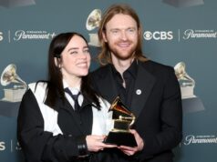 Finneas critica ‘velhos homens brancos poderosos’ que estão ‘indignados’ com o discurso de Billie Eilish no Grammy: ‘Podemos literalmente ver seus nomes nos arquivos de Epstein’ Finneas critica 'velhos homens brancos poderosos' que estão 'indignados' com o discurso de Billie Eilish no Grammy: 'Podemos literalmente ver seus nomes nos arquivos de Epstein'