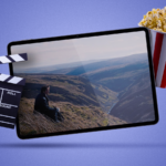 Tela exibindo uma interface de desktop do Android com um Google Pixel próximo a ele e alguns mascotes do Android em segundo plano