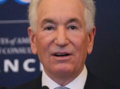 França corta embaixador de Trump após ele cancelar reunião Charles Kushner foi isolado pelo governo francês.