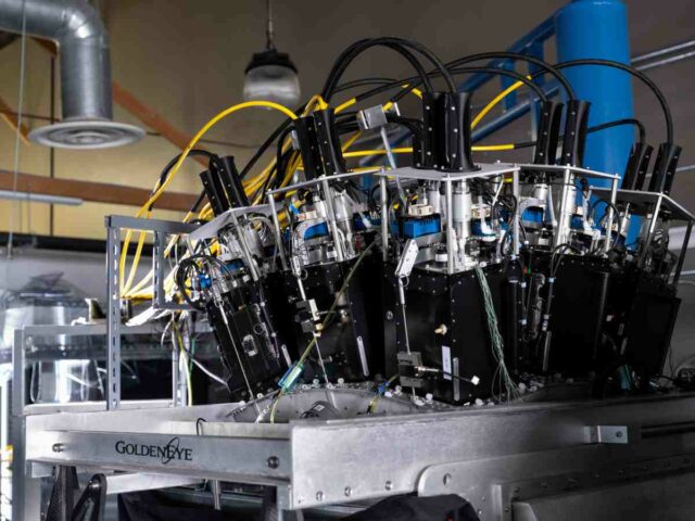 Freeform levanta US$ 67 milhões da Série B para ampliar a fabricação de IA a laser 
