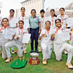 Garotas do Shardashram surpreendem campeãs da Parag English e conquistam o título sub-16