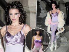 Gêmeas Julia Fox e Bianca Censori usam o mesmo look de lingerie com três meses de diferença Gêmeas Julia Fox e Bianca Censori usam o mesmo look de lingerie com três meses de diferença