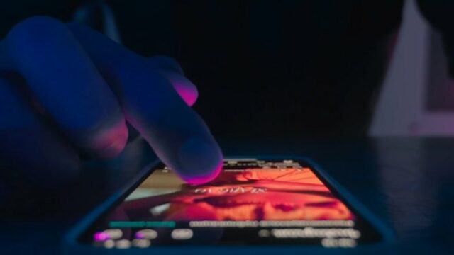 Governo do Reino Unido pretende introduzir proibição de mídia social
