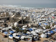 Grupos de ajuda fazem petição à Suprema Corte de Israel enquanto a proibição de trabalho em Gaza e Cisjordânia se aproxima Grupos de ajuda fazem petição à Suprema Corte de Israel enquanto a proibição de trabalho em Gaza e Cisjordânia se aproxima