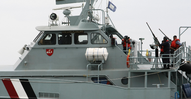 Guarda Costeira cubana abre fogo contra lancha registrada nos EUA, Guarda Costeira cubana abre fogo contra lancha registrada nos EUA, quatro mortos