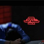 Transmissão da televisão estatal iraniana do interrogatório do prisioneiro Shervin Bagherian, de 18 anos