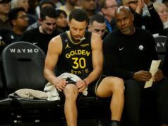 Guerreiros esperando para decidir quando Steph Curry e Kristaps Porzingis retornarão ao tribunal Guerreiros esperando para decidir quando Steph Curry e Kristaps Porzingis retornarão ao tribunal