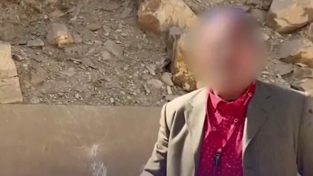 Guia turístico é preso após desenhar um boneco palito em uma pirâmide de 4.000 anos
