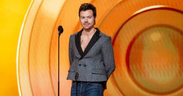 Harry Styles detalha sua pausa ‘realmente especial’ de 2 anos Harry Styles Anuncia Novo Álbum GettyImages-1465331657