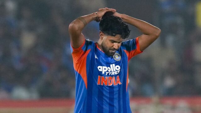 Harshit Rana susto de lesão e sai de campo durante amistoso contra a África do Sul
