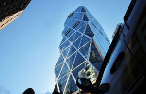 Hearst Magazines Union encena greve após o término do contrato da WGA East Revistas Hearst