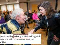 Hochul comete uma gafe em Long Island que deixa os moradores enlouquecidos Hochul comete uma gafe em Long Island que deixa os moradores enlouquecidos