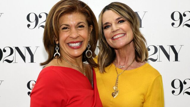 Hoda Kotb de volta a ‘Hoje’ como co-âncora enquanto a mãe de Savannah Guthrie continua desaparecida: ‘Somos uma família’ e ‘Nós aparecemos um para o outro’
