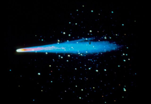 Hoje na História: 9 de fevereiro, o cometa Halley passa pela Terra

