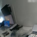 Um homem de 27 anos foi acusado de 596 crimes relacionados ao abuso infantil em Queensland. A polícia lançou uma investigação em fevereiro do ano passado, conhecida como Operação Xray Wick, depois que os detetives apreenderam dispositivos eletrônicos na residência do homem em Maryborough.