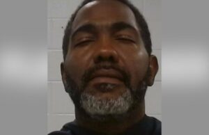 Homem acusado de abusar sexualmente de uma criança na prisão recebe sentença de prisão perpétua Mulher acusada de enviar vídeo explícito de criança para vítimas de abuso em prisão federal