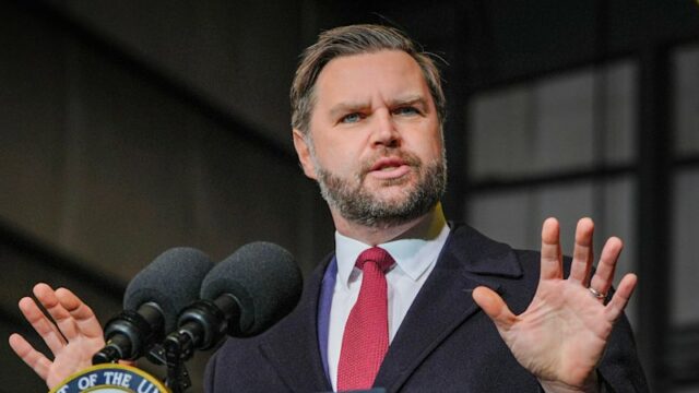 O vice-presidente dos EUA, JD Vance, visitou Ohio no mês passado.