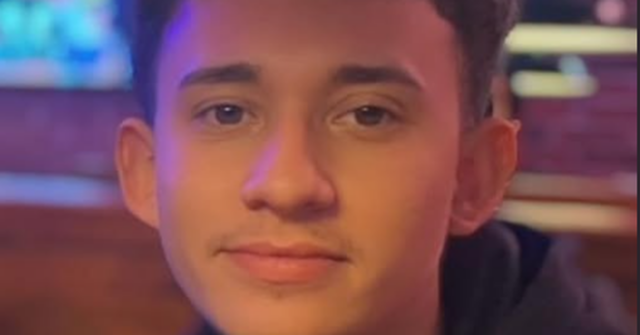 A morte de Ruben Ray Martinez, de 23 anos, marcaria o primeiro de pelo menos seis tiroteios mortais cometidos por autoridades federais desde o início de uma repressão nacional à imigração no segundo mandato do presidente Donald Trump. 