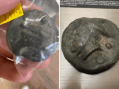 Homem paga US$ 3,99 por item de brechó – especialista revela que tem 2.200 anos Homem paga US$ 3,99 por item de brechó – especialista revela que tem 2.200 anos