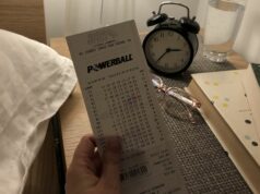 Homem perde ‘tantas’ ligações depois de ganhar o jackpot inteiro de US$ 80 milhões da Powerball Homem perde 'tantas' ligações depois de ganhar o jackpot inteiro de US$ 80 milhões da Powerball