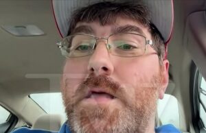 Homem que afirma ter o menor pênis do mundo feliz em aceitar desafiantes neff-ao-meio-dia-kal-02-26-2026