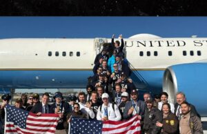 Hóquei masculino dos EUA voa para Washington DC em avião militar para se encontrar com o presidente Trump Matthew-Tkachuk-usa-hockey-ig-1