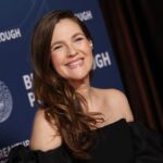 Horóscopo 22 de fevereiro de 2026: Drew Barrymore, deixe a gentileza e a consideração mostrarem o caminho