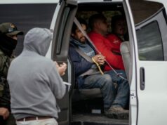 ICE: 650 estrangeiros ilegais presos na Virgínia Ocidental com ajuda da polícia estadual e local ICE: 650 estrangeiros ilegais presos na Virgínia Ocidental com ajuda da polícia estadual e local