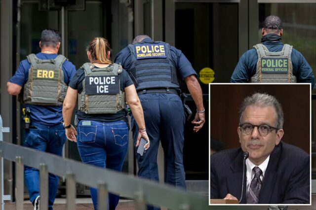 ICE admite ter enviado informações imprecisas para julgar os detidos O juiz federal dos EUA Gary Richard Brown falando ao microfone.