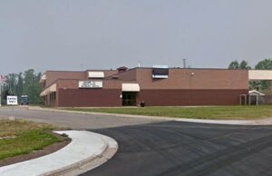 Incidente com atirador ativo confirmado em escola canadense; pelo menos 1 suspeito encontrado morto: polícia Incidente com atirador ativo confirmado em escola canadense; pelo menos 1 suspeito encontrado morto: polícia