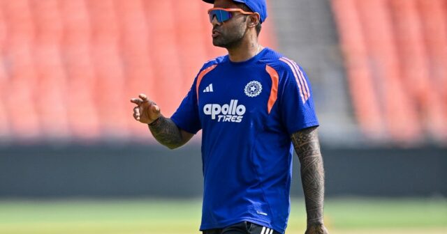 Interactive_T20_Cricket_Super8_Feb18_2026-1771484826