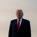 Índice de aprovação do presidente Trump: 54%