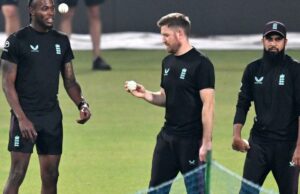 Inglaterra x Escócia PONTUAÇÃO AO VIVO, T20 World Cup 2026: ENG x SCO, Inglaterra vence o sorteio e opta pelo lançamento Inglaterra x Escócia PONTUAÇÃO AO VIVO, T20 World Cup 2026: ENG x SCO, Inglaterra vence o sorteio e opta pelo lançamento