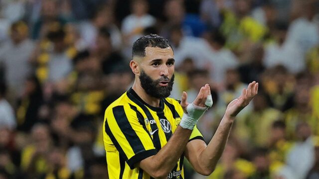 'Insultado' Benzema tenta trocar de time saudita, diz fonte
