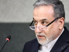 Irã diz que EUA devem abandonar ‘exigências excessivas’ nas negociações nucleares Irã diz que EUA devem abandonar 'exigências excessivas' nas negociações nucleares