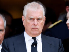 Irmão de King do Reino Unido, Andrew, preso sob suspeita de má conduta Irmão de King do Reino Unido, Andrew, preso sob suspeita de má conduta