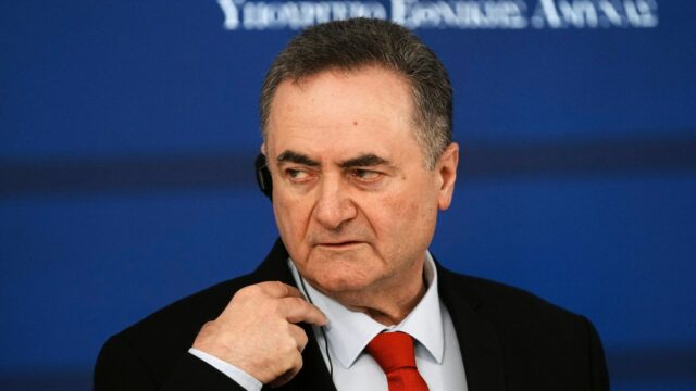 Israel lança ataque preventivo contra o Irã, diz ministro da Defesa
