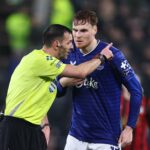 Jake O'Brien perderá o confronto do Man Utd enquanto David Moyes é forçado a remodelar a defesa do Everton