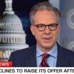 Jake Tapper, da CNN, dá notícias sobre a controladora da Paramount Buying Network, WBD, ao vivo no ar: 'Isso afeta todo mundo que estou olhando agora no estúdio'